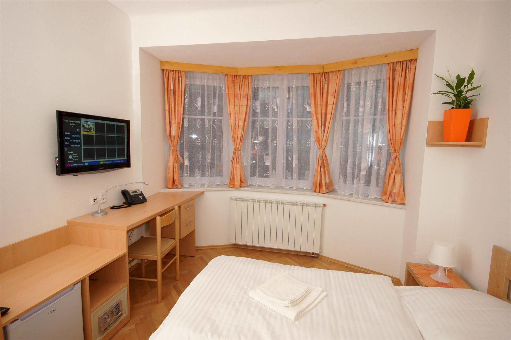 Hotel Garni Rambousek Prag Eksteriør billede